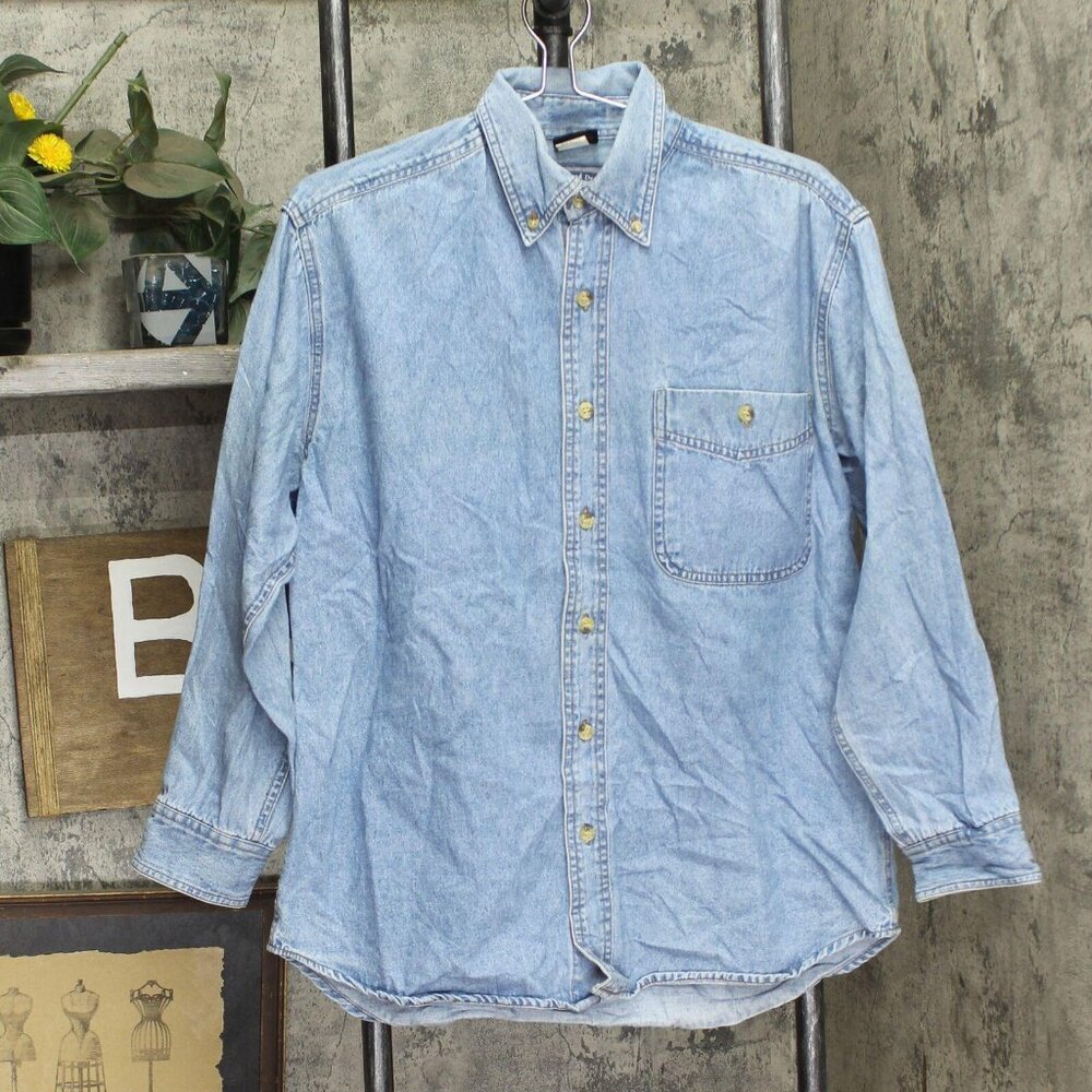 Diamond Dust Vintage Graphic Button Up Denim Shirt Jackpot Fever Light Blue M